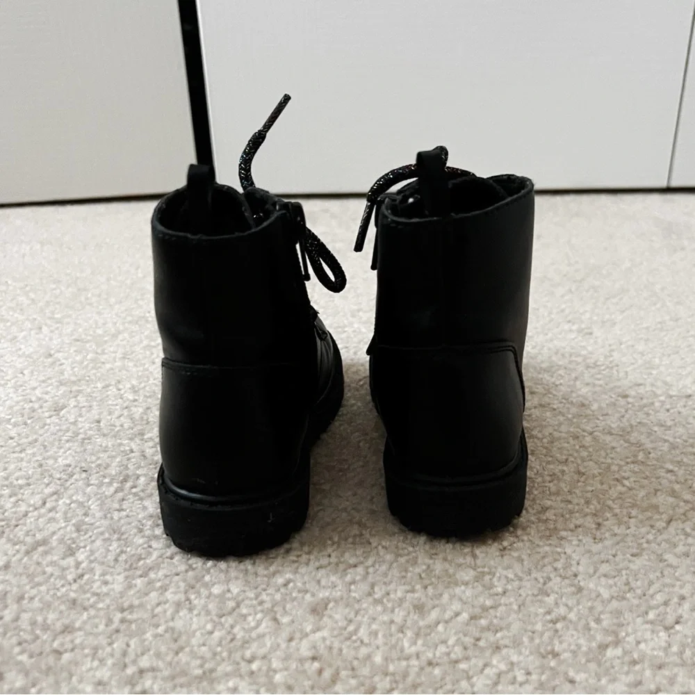 Toddler Girl’s Old Navy Faux-Leather Side-Zip Combo Boots Black size 9